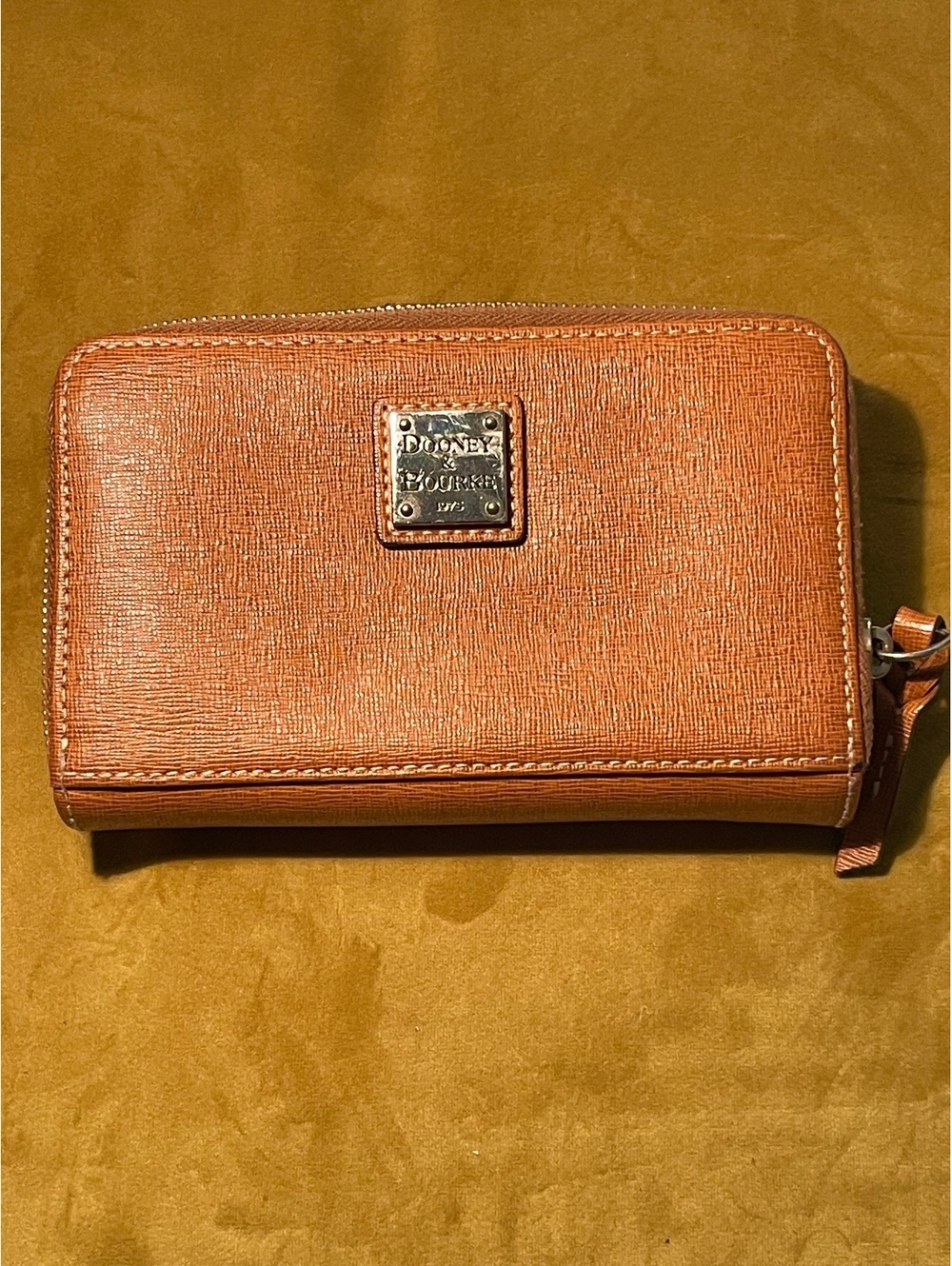 Dooney & Bourke Saffiano Leather Wallet